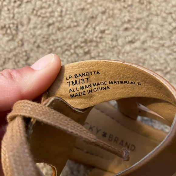 Lucky brand sandals - Picture 3 of 5